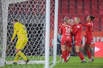 Brann tangerte målrekord i gullfesten – Kolbotn rykket ned fra Toppserien