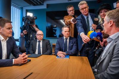 Frontfaget under press