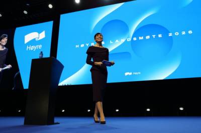 Søreide mintes foreldrene i sin første partiledertale: – Håper de hadde vært stolte