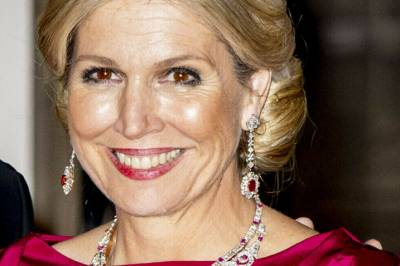 Dronningen er syk: Avlyser alt