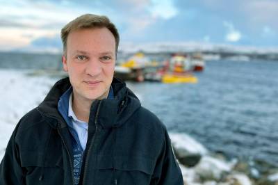 Helt uakseptabelt at ubåtbasen i Ramsund ikke får strøm