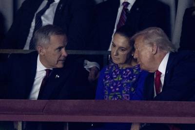 Trump truer Canada med 50 prosent toll: Kappløp før ny handelskrig med USA