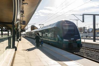 Sporfeil på Ski stasjon gir forsinkelser og innstillinger