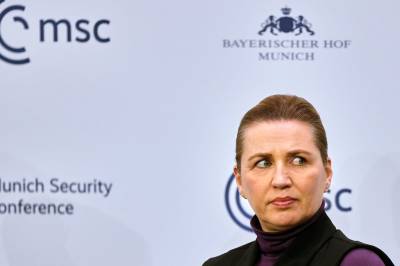 Den mektige senatoren skal ha kalt Mette Frederiksen for «lille dame»