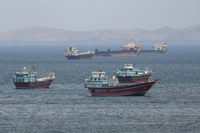 Washington Post: Kan ta seks måneder å rydde Hormuzstredet