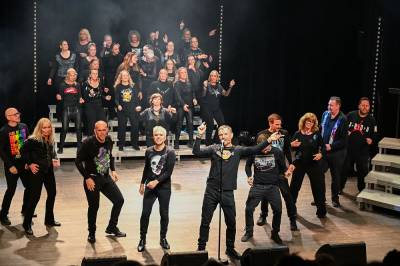 Showkoret tilbake i Storsalen