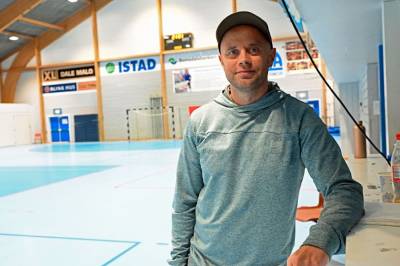 width=device-width, initial-scale=1