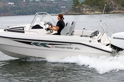 5,7 meters «tidsmaskin» med egen lugar