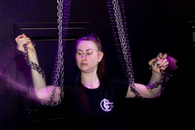 Sirkusartist Ariel skal til Las Vegas: – Smertene er nesten uutholdelige