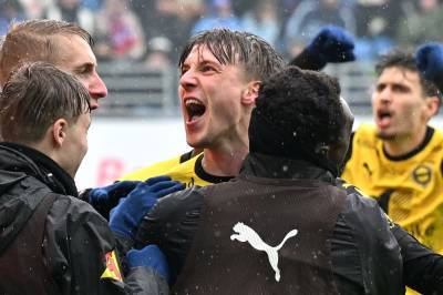 Karlsbakk-suser avgjorde hett derby: – Keepertabbe