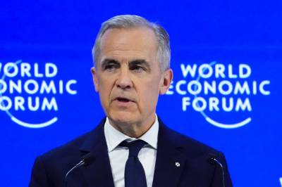 – Canada står helt og fullt på Grønlands side