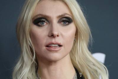 Taylor Momsen innlagt på sykehus etter edderkoppbitt