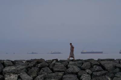 Financial Times: Iran vil kreve 1 dollar per oljefat fra oljetankere som passerer Hormuzstredet