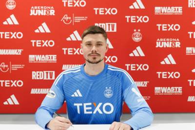 Keeper Per Kristian «PK» Bråtveit er klar for noe mye større enn Strømsgodset og OBOS-Ligaen