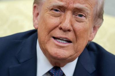 Trump vil tilby militær beskyttelse til alle tankskip i Hormuzstredet – oljeprisen faller