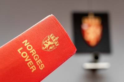 Nå starter rettssaken: Redd for egen sikkerhet
