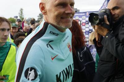 I kveld kommer svaret: Hvem får bli med til fotball-VM?