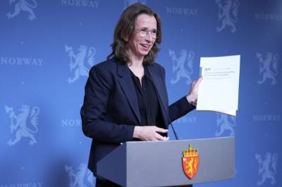 Splittet om ny lov