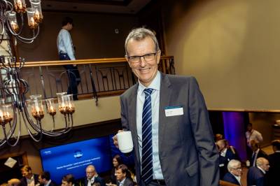 Svein Støle omdisponerer for milliarder