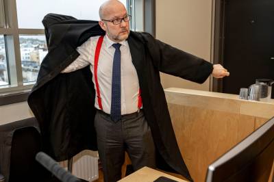 Vil dømme 17-åring for menneskehandel 