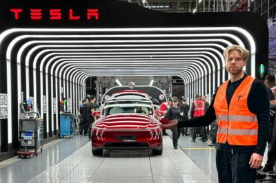 Vi har besøkt Tesla-fabrikken i Berlin