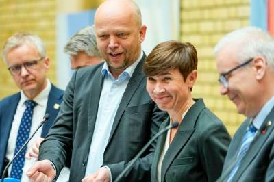 «Hjelp, de flyr!»