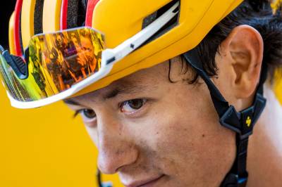 Torstein Træen involvert i stygg velt i Tour de France