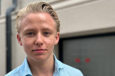 Sebastian (17) droppet skolen – henter millioner fra investorer