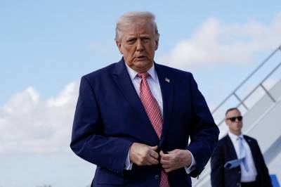 Donald Trump blir den første sittende presidenten som deltar i NBA-finalen, invitert av New York Knicks-eieren