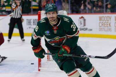 Zuccarello med assist og straffescoring i NHL