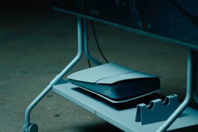 Lanserer PlayStation TV-stativ