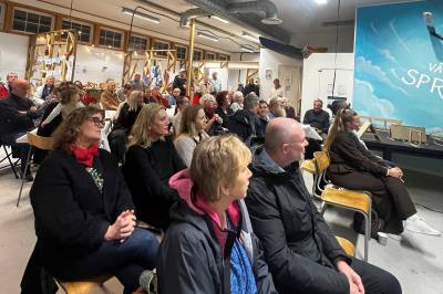 Kragerøakademiet samlet nærmere 60 besøkende: – Det betyr mye for oss å kunne vise fram arbeidet vår