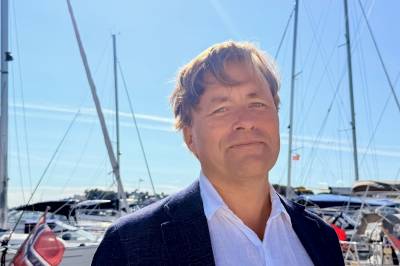 Taper penger på mørnet indrefilet