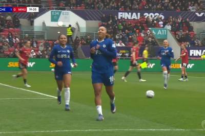 Se høydepunktene: Chelsea vant ligacupen