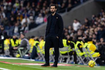 Real Madrid-spillerne og Arbeloa har en teori: Dommeren glemte at det var et andre gule kort på Camavinga