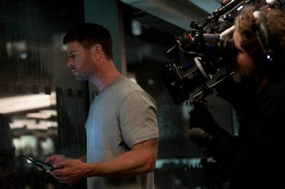 Her filmer bergenseren super­stjernen. Kort tid etter brant stedet ned.