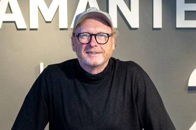 – Her går jeg planken. Jeg er dritt­nervøs.