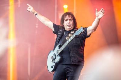 Tidligere Manowar-gitarist er død