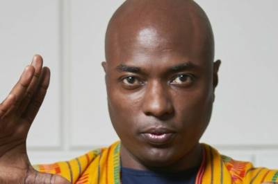 Advarer mot Durek: Upassende adferd