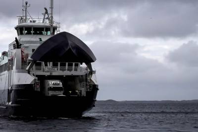 Fergesamband innstilt på grunn av mannskapsmangel: – Over­hodet ikke holdbart i 2026