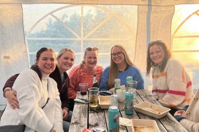 Sandnesfest: Frå regnvarsel til folkefest