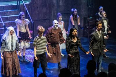 18 står på scenen: – Finner glede i det andre opplever som vondt