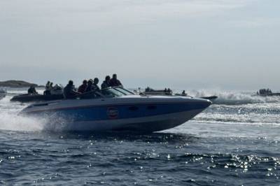 Poker Run i Arendal med fire S i ermet