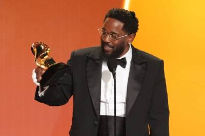 Bad Bunny vant for Beste album