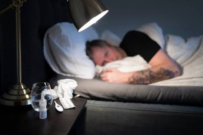 Hent fram munnbindet? Slik unngår du influensa i julen