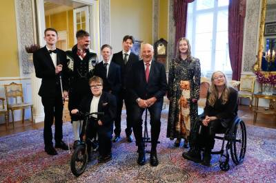 «Team Pølsa» fikk endelig møte Kong Harald