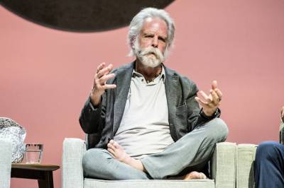 Legendebandet Grateful Deads gitarist Bob Weir er død