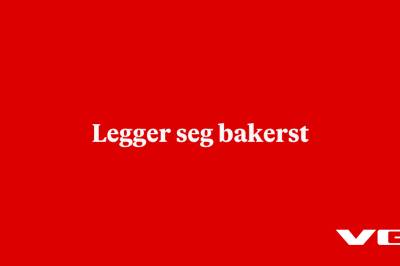 Legger seg bakerst