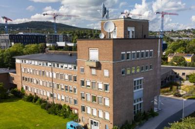 Storm rundt Yr-meteorologene: Svarer nå