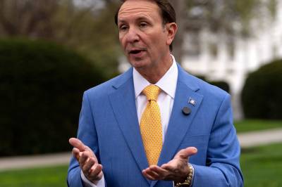 Hundekjøreforening på Grønland undersøker mystisk invitasjon til USA-utsending